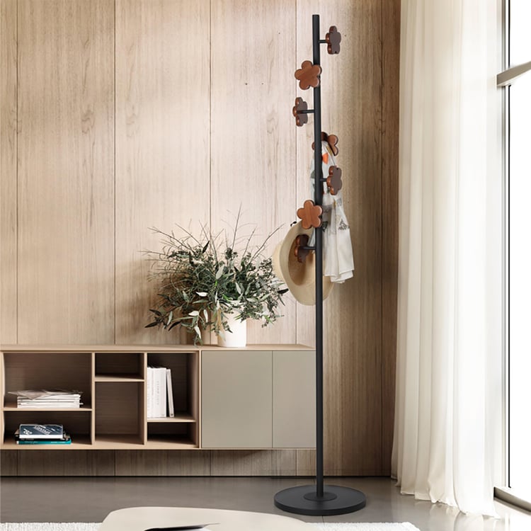 Scandinavian Style Flower-Shaped Hook Coat Stand in Black｜Homary UK