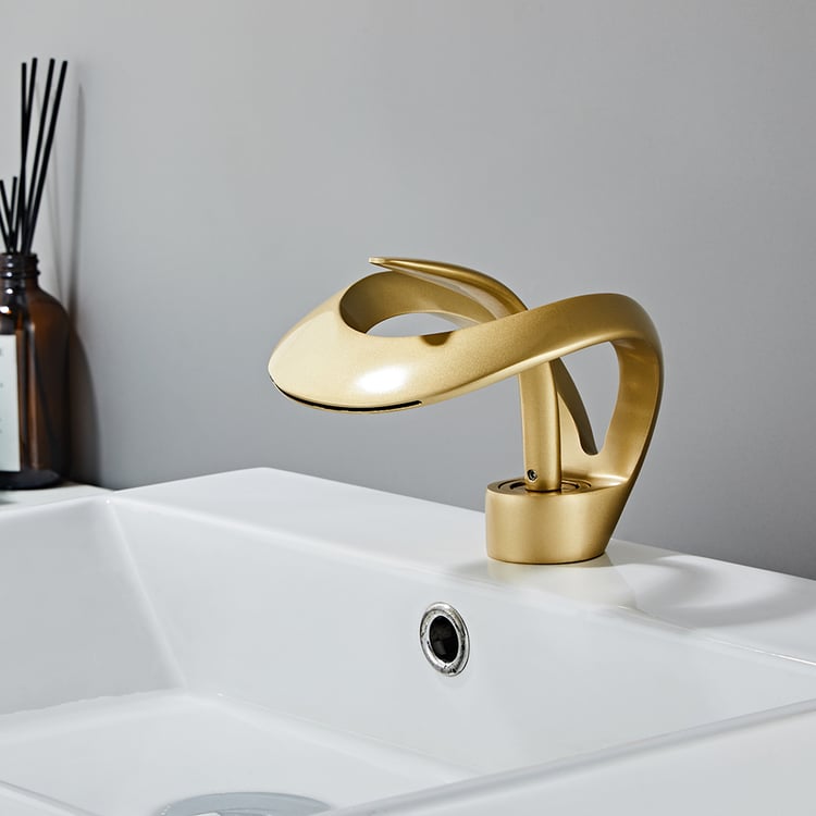 Modern Elegant Waterfall Bathroom Basin Tap Single Lever