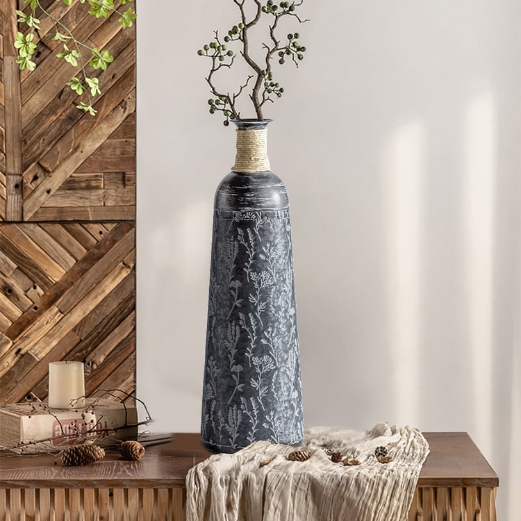 Farmhouse Metal Floor Vase