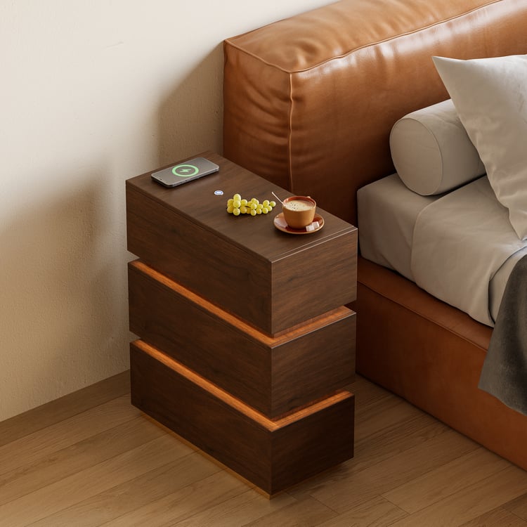 VASAGLE Comodino A LED Con Stazione Di Ricarica, Tavolino Con Luci LED Regolabili 2 Prese Ac 2 Porte Usb Moderno Per Camera Da Letto Soggiorno Bianco Nuvola 86190359