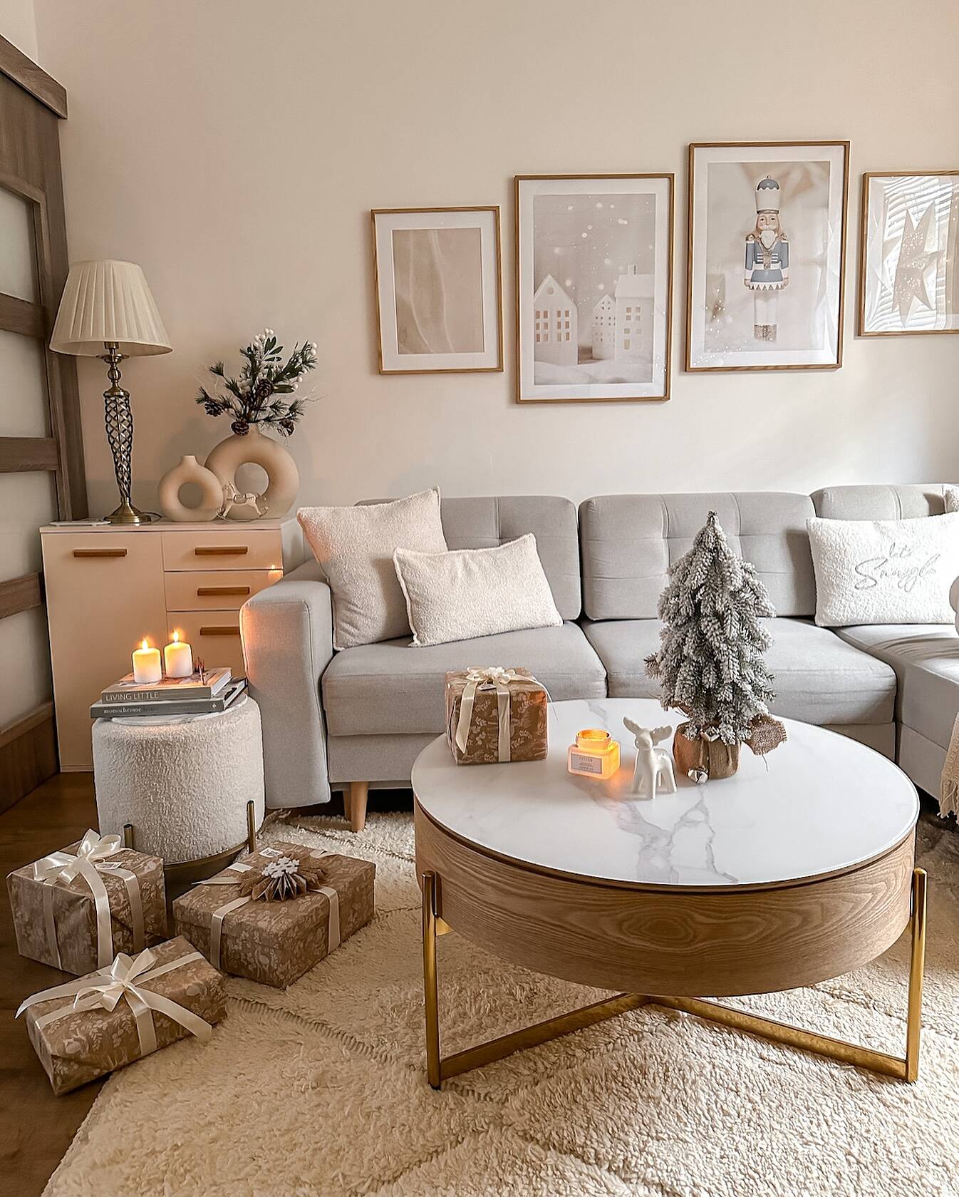 Round Lift-Top Coffee Table with Storage White & Natural without Stools featured image