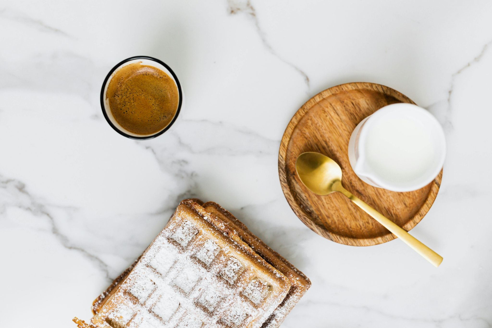 Easy Marble Coffee Table Decor Ideas For A Sophisticated Home