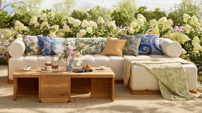 How to Clean Teak Outdoor Furniture (and Keep It Gorgeous)