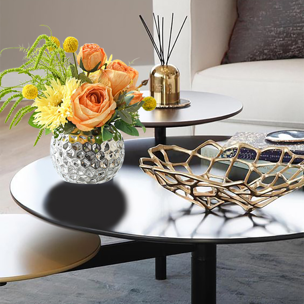 Arrangement floral artificiel orange dans un vase en argent, centre de table, fausse fleur