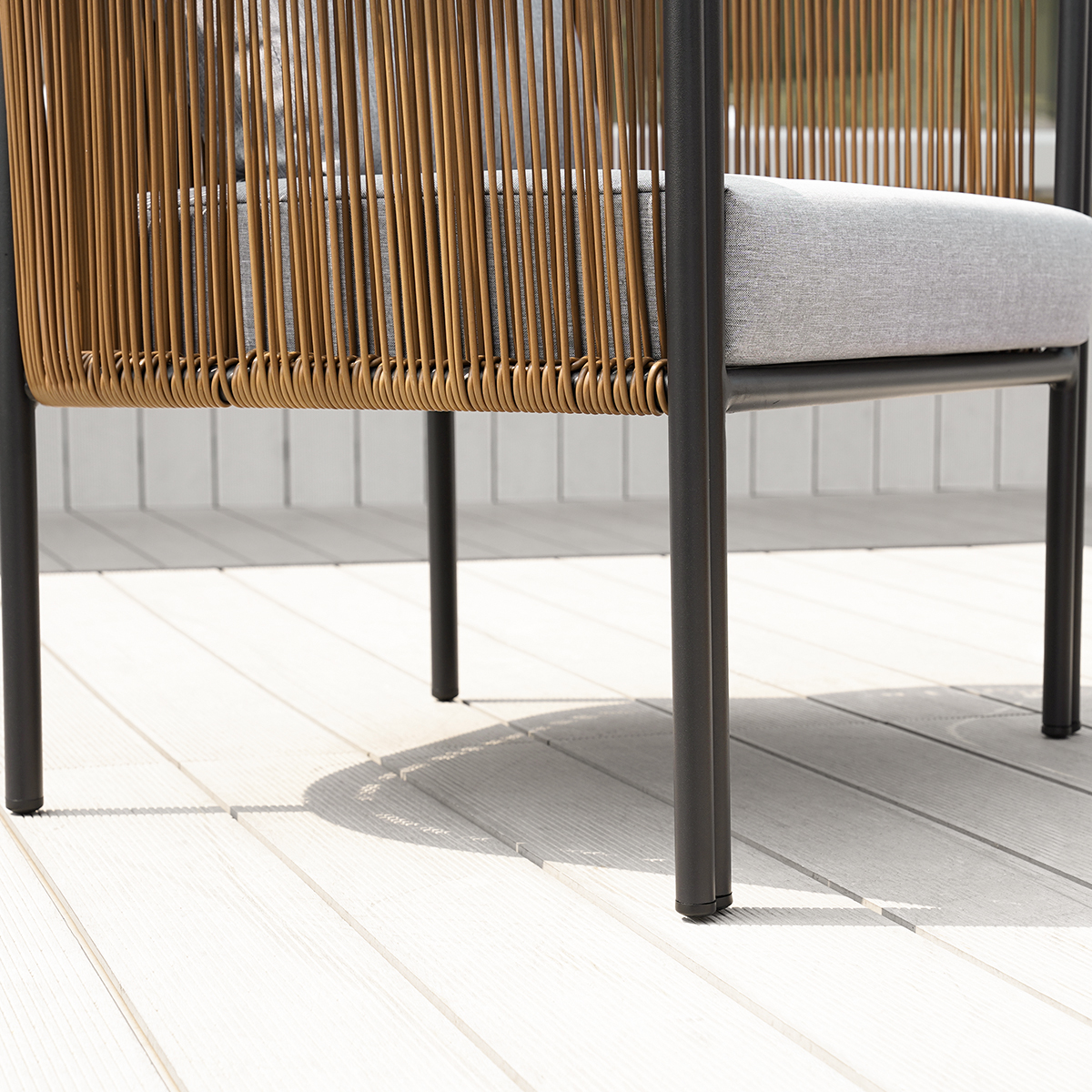 Modern Woven PE Rattan Outdoor Barrel Chair with Back Flared Edge in Brown & Gray
