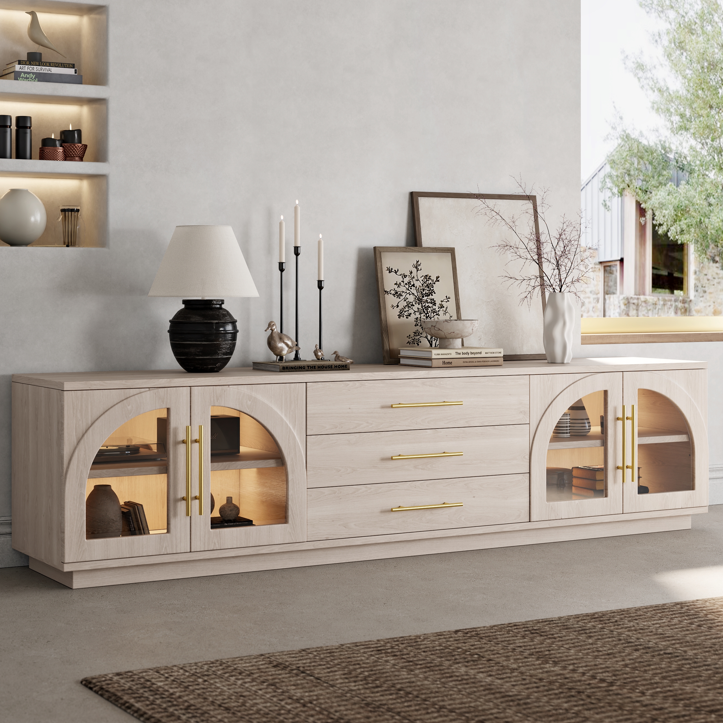 Mueble de TV Arune Japandi Whitewash de 203 cm con luces LED y puertas de armario de cristal arqueadas